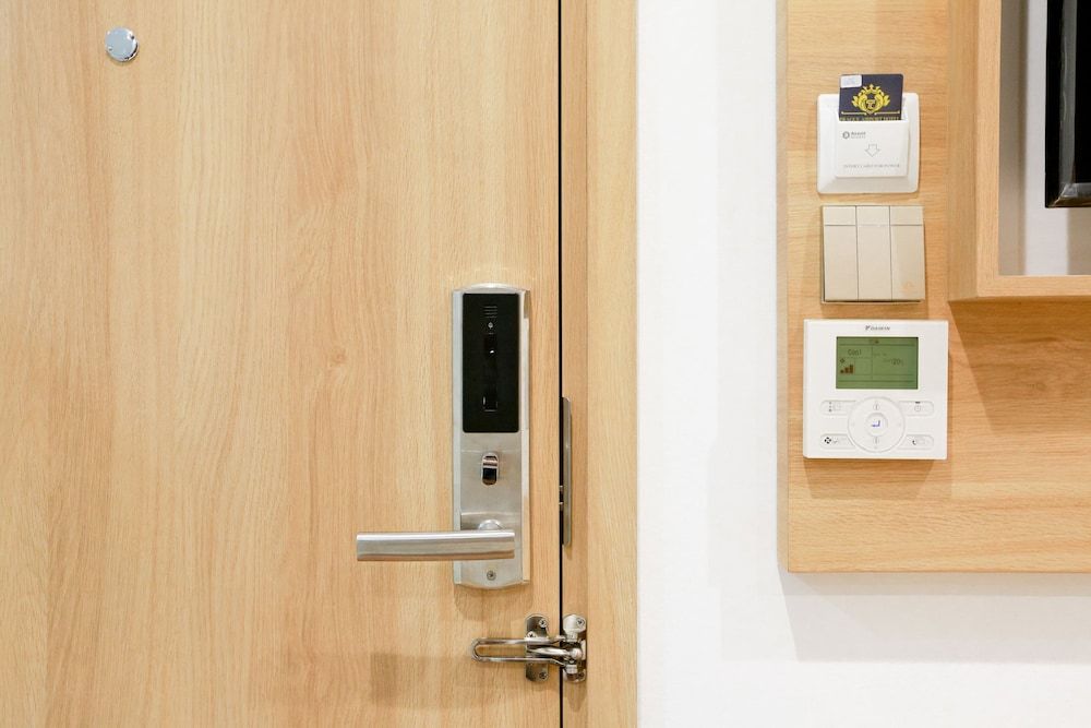 Prague Saigon Airport Hotel Superior Double Room 12