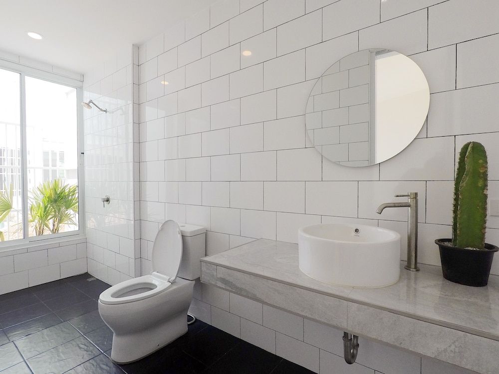 Meet Boutique Resort Deluxe Room, 1 King Bed, Garden View 7