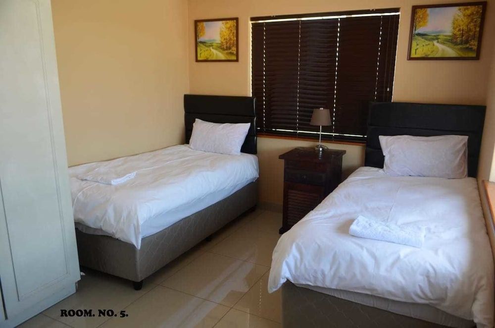 undefined Stay 1 BnB 5