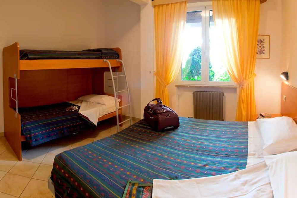 Residence Sant'Anna Classic Apartment, 1 Bedroom, Balcony, Sea View (5 pax) 3