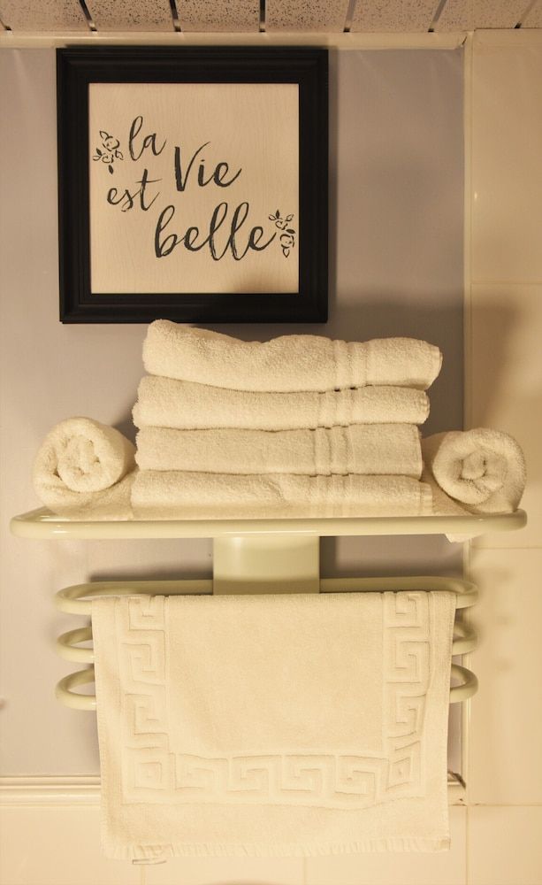 The Labouring Man Double Room, Ensuite 10