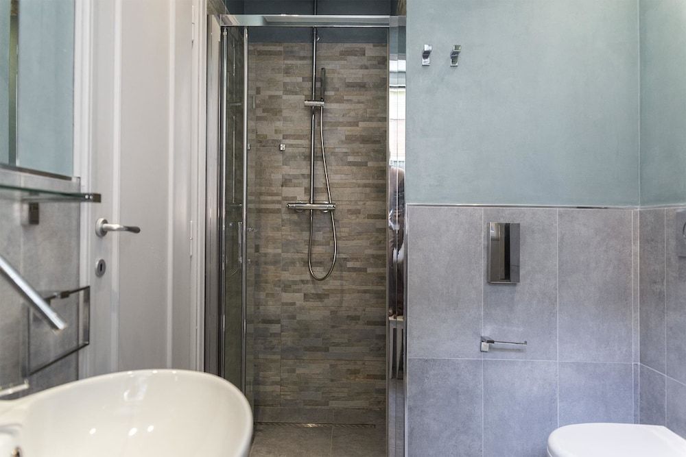 Dulcis In Vatican Double Room, 1 Queen Bed, Courtyard View 8