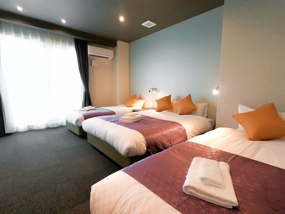 undefined Hotel S-Presso West 8