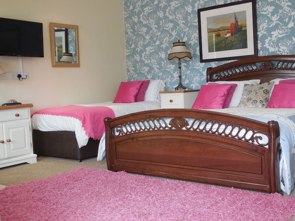 Family Triple Room, 1 Bedroom, Ensuite