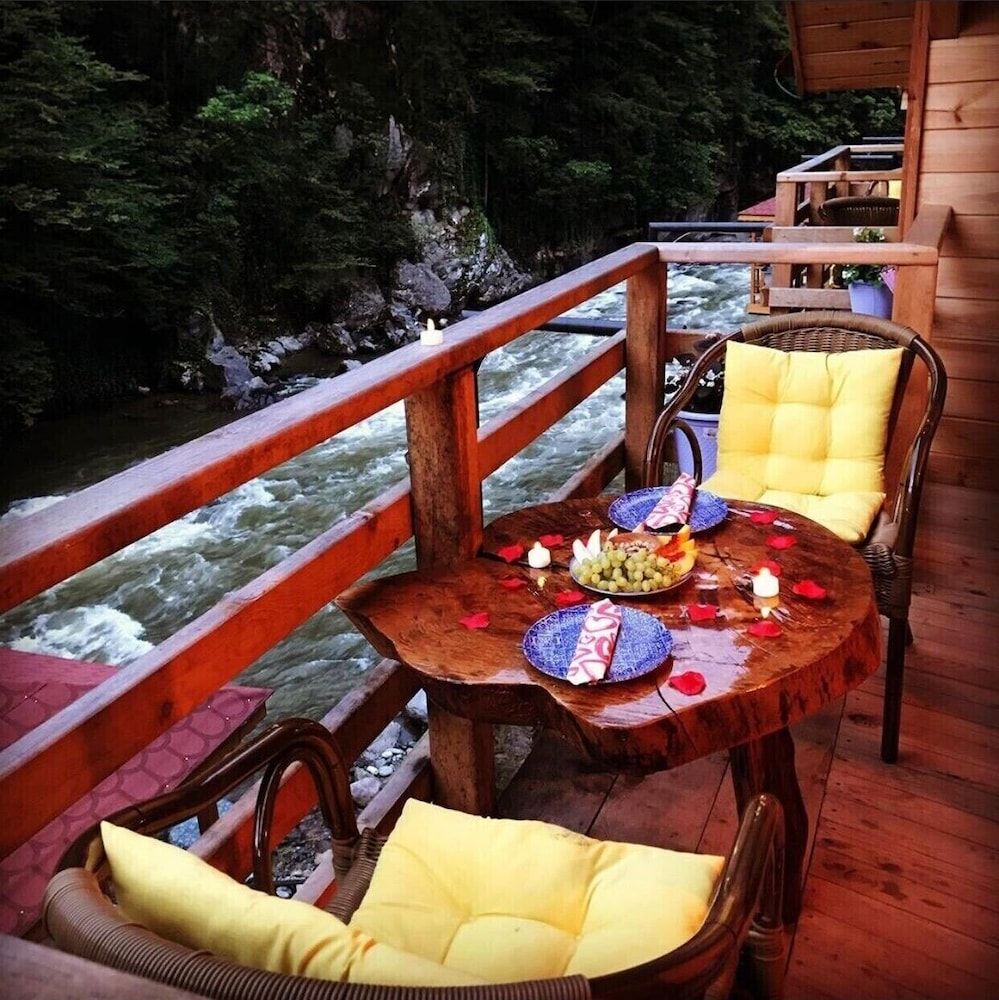 Hoşdere Bungalov Luxury Bungalow, River View 5
