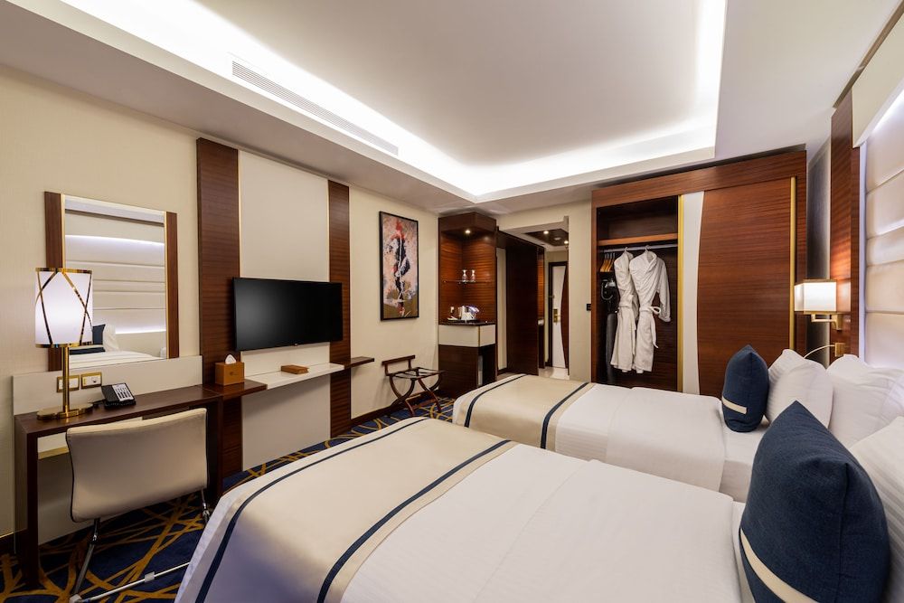 Blue Diamond Hotel Standard Twin Room