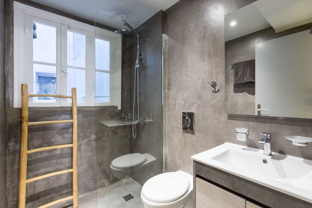 undefined Soho Apartments 8