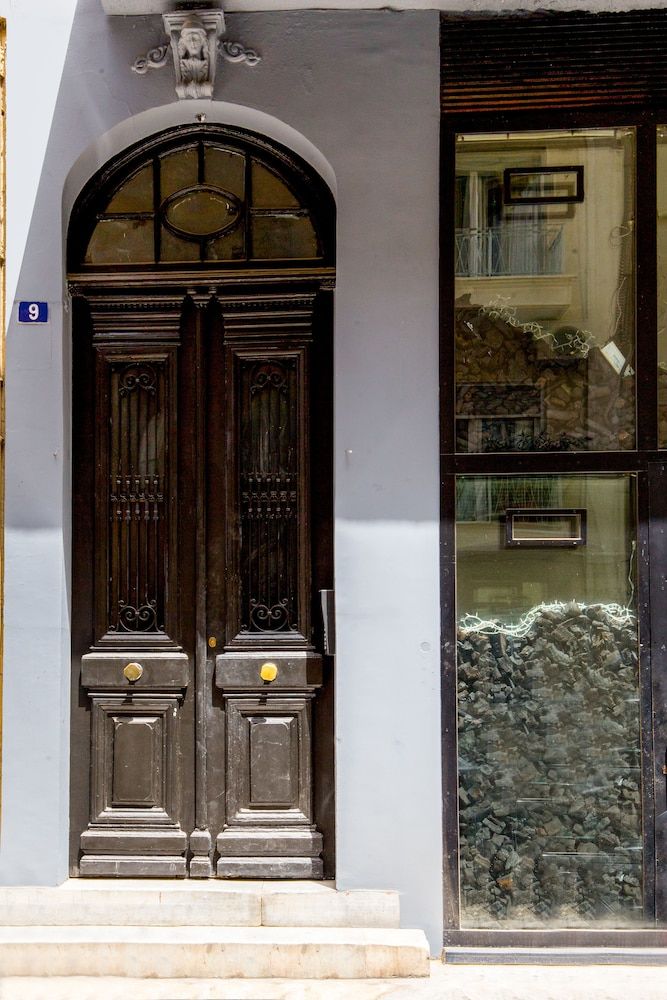 undefined Soho Apartments 5