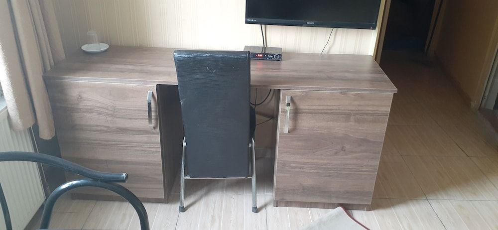 Yunus Hotel Economy Double Room 18