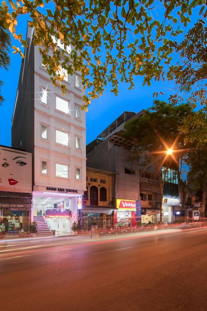 undefined Hanoi Aria Central Hotel & Spa 6