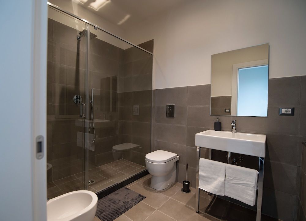 GB Vesuvius Napoli Elite Double or Twin Room, City View 6