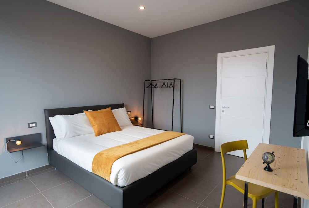 GB Vesuvius Napoli Elite Double or Twin Room, City View 2