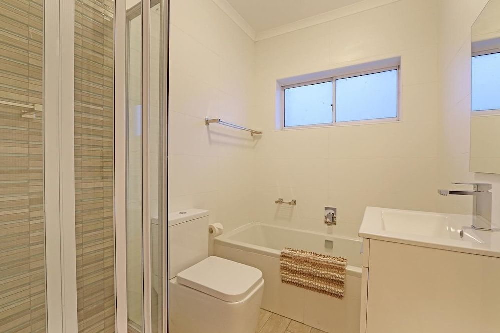 undefined Neptune 301 7