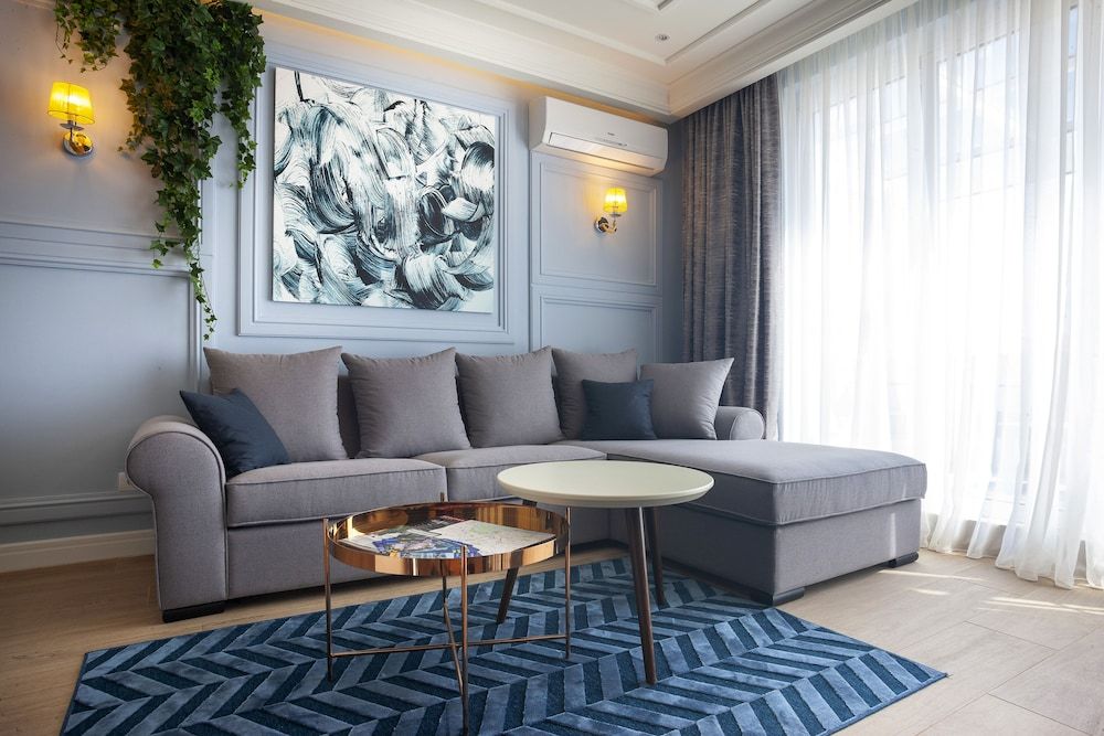 Exclusive Apartment