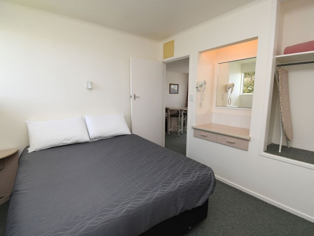 Avon Motel Standard 1 Bedroom Unit 2