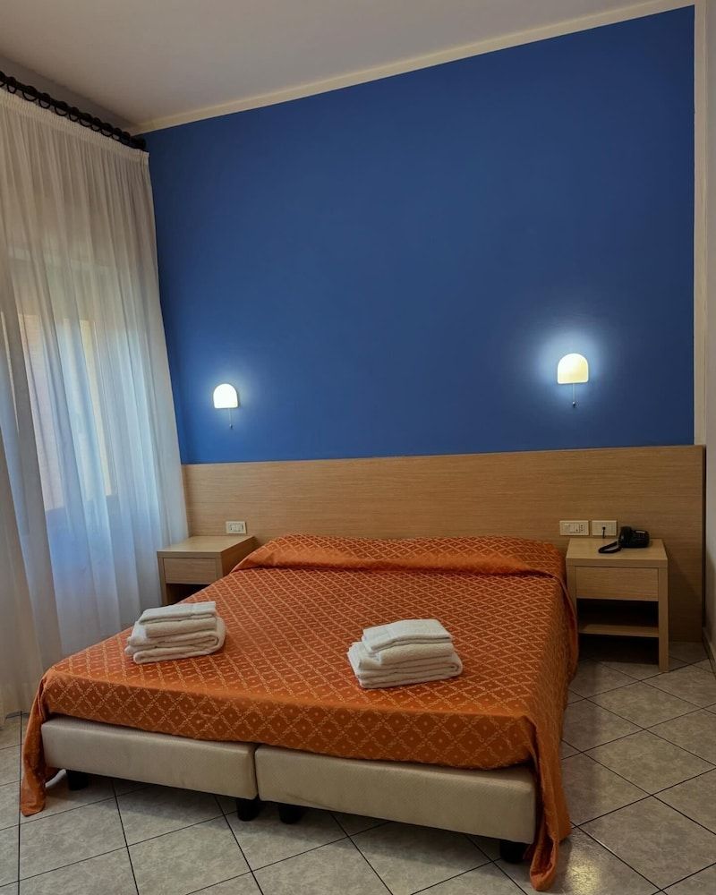 Albergo La Posta Arezzo Double Room, 1 King Bed 6
