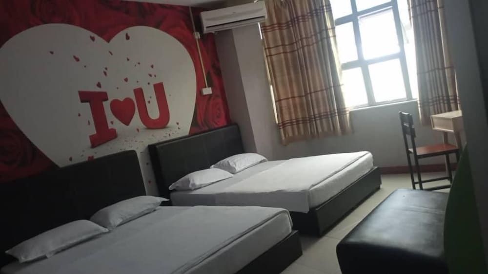 undefined Home Inn 8