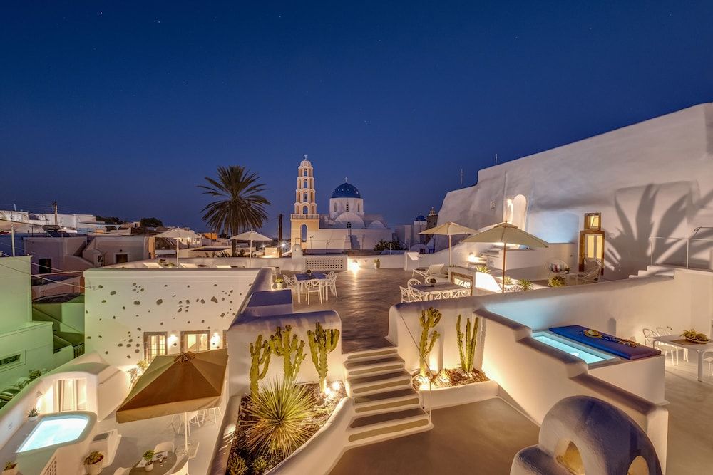 undefined Radiant Santorini 10