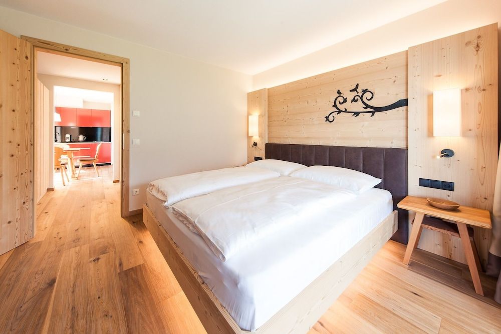 Junior Studio Suite