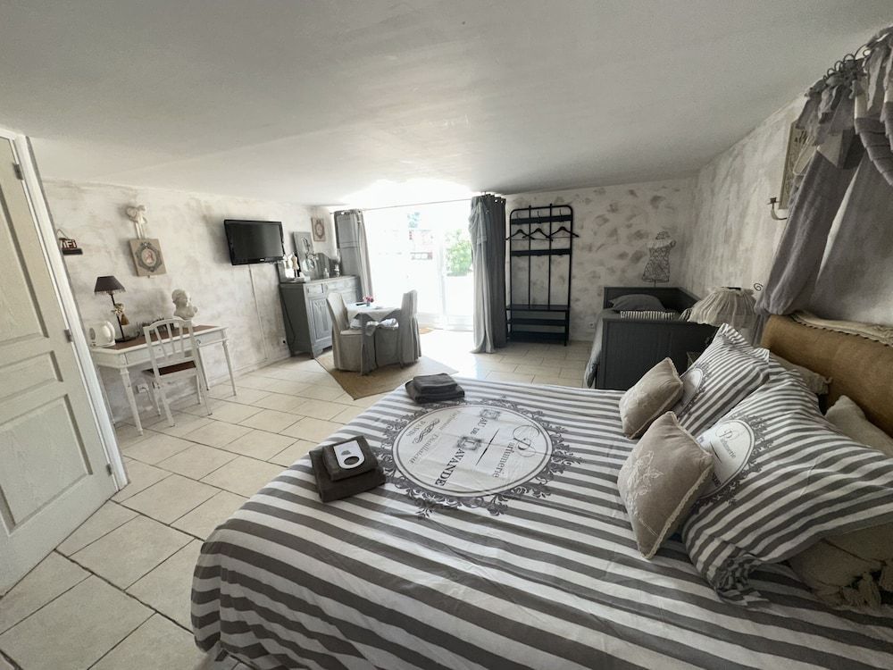 Comfort Triple Room, Ensuite, Garden View