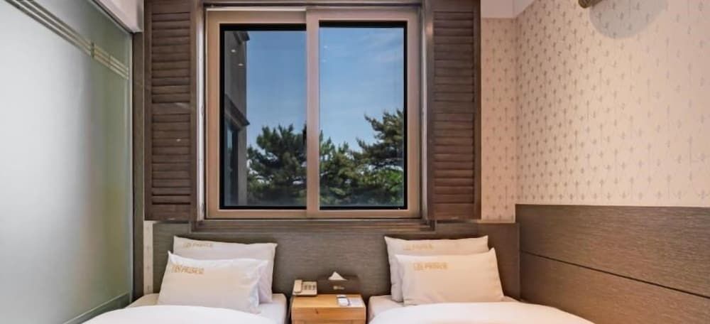 Incheon Prince Tourist Hotel Standard Twin Room 7