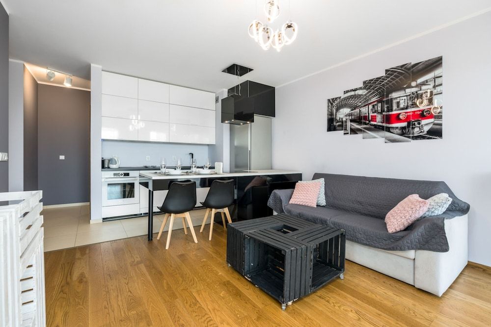 Apartment, 2 Bedrooms, Balcony, River View
