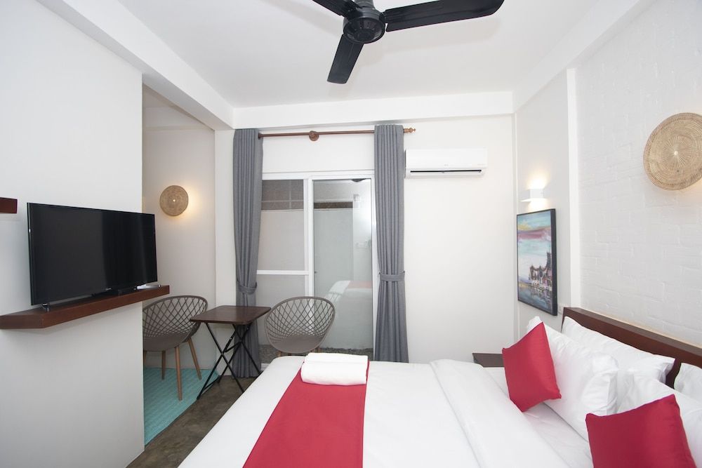 Baahu Villa Superior Double Room 7