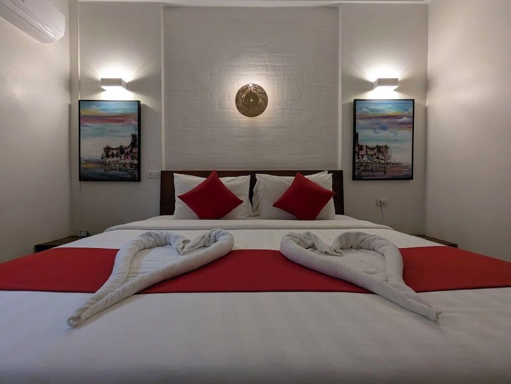 Baahu Villa Superior Double Room 3