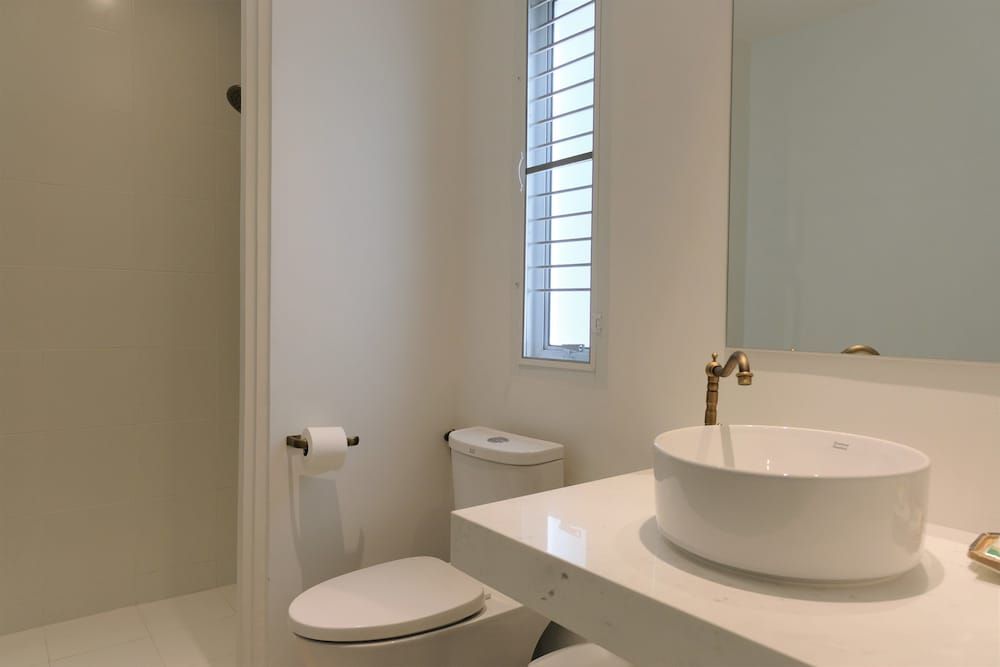 Vali Villa Bangkok Standard Double Room 5