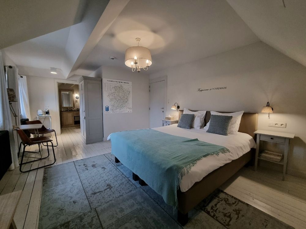 Hotel Porta Cite Premium Double or Twin Room 3