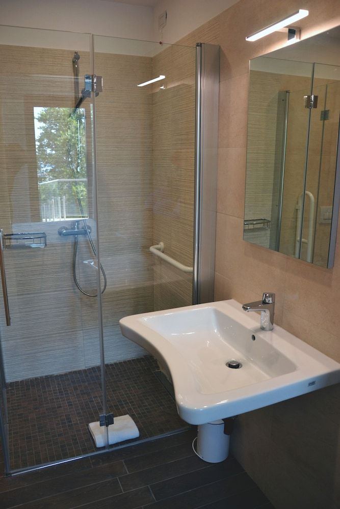 Villa Verna Agriresort Deluxe Room, Accessible, Ground Floor (Camelia) 4