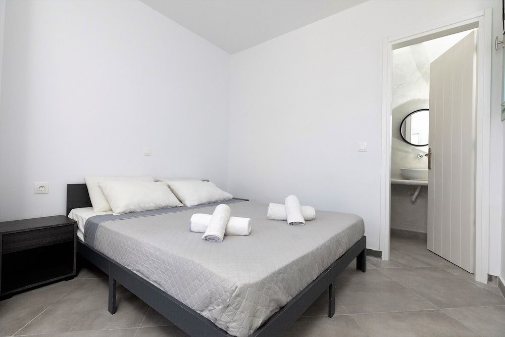 White Element Standard Double Room, 1 Bedroom, Non Smoking 2