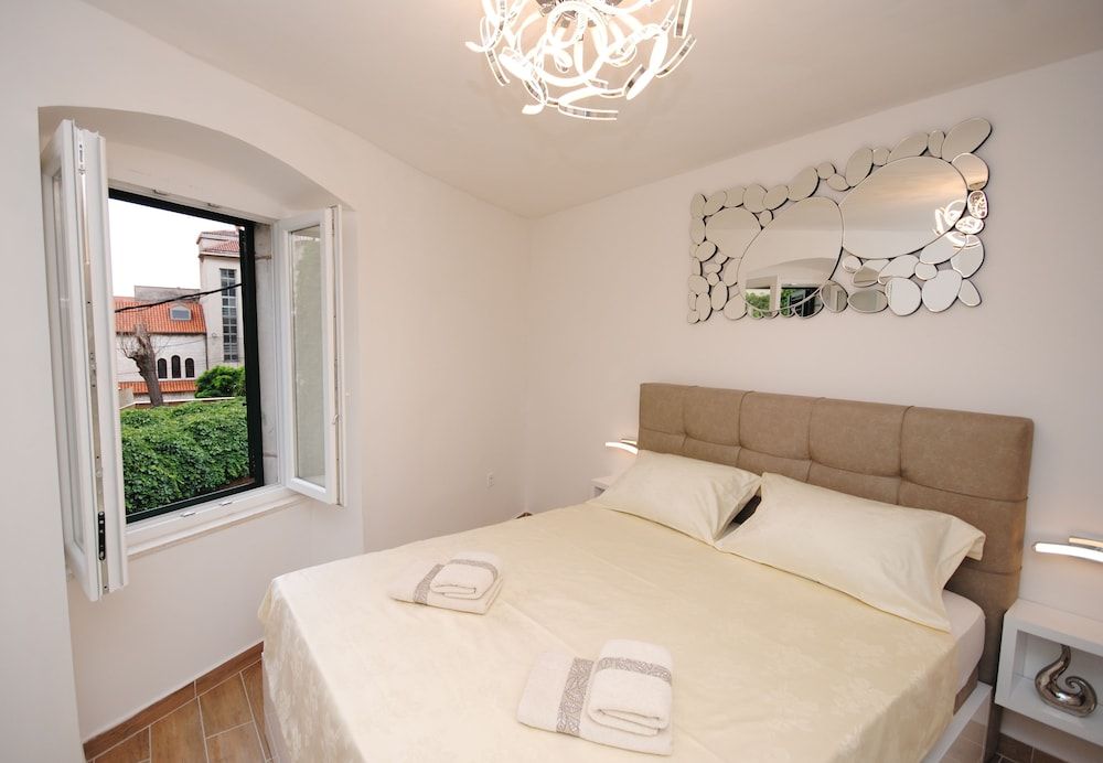 undefined Apartments Kogo 2