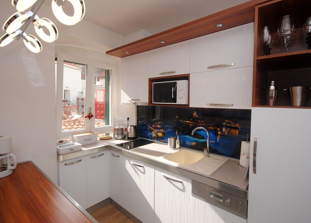 undefined Apartments Kogo 8