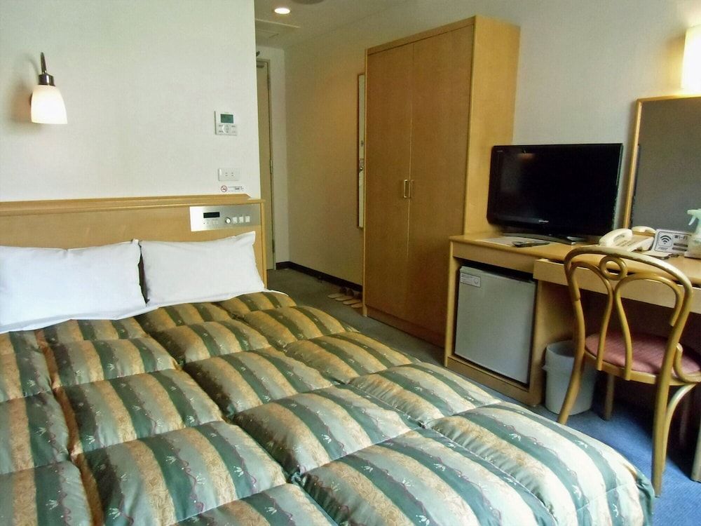 undefined Hotel Oaks Early-Bird Osaka Morinomiya 3