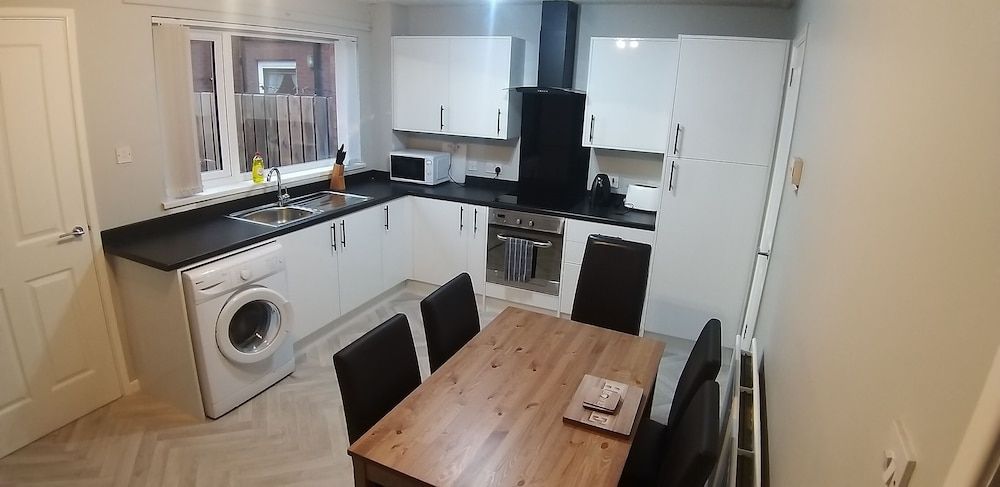 undefined Berlin Town house Belfast 4