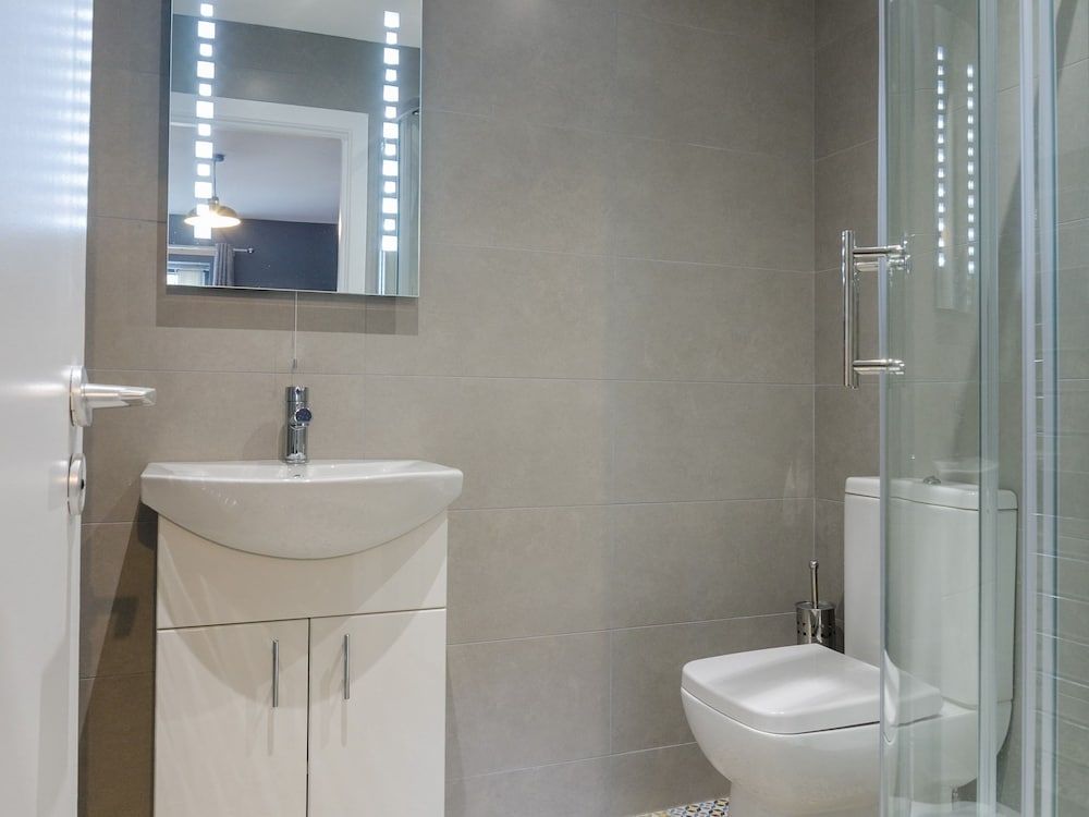 Central Belfast Apartments: Citygate Standard Apartment, Ensuite (2-Bed) 6