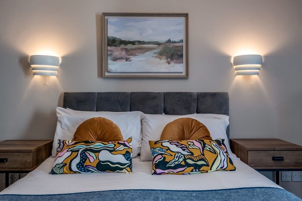 Central Belfast Apartments: Citygate Deluxe Apartment, Ensuite (2 Bed) 5