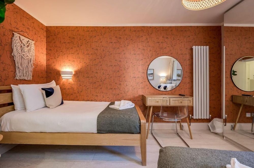 Central Belfast Apartments: Citygate Deluxe Apartment, Ensuite (2 Bed) 2