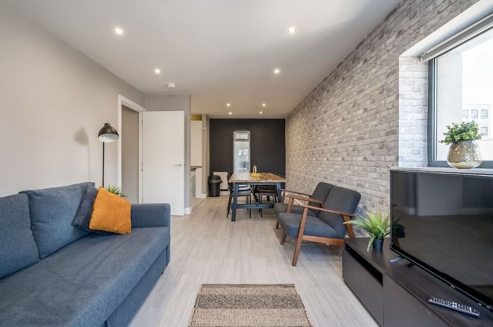 Central Belfast Apartments: Citygate Apartment, Ensuite (2-Bed) 25