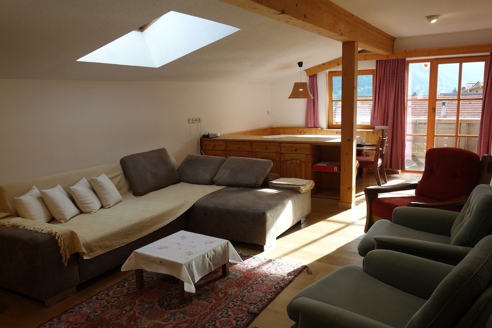 Luxury Apartment, 2 Bedrooms, Mountain View (Galzig)