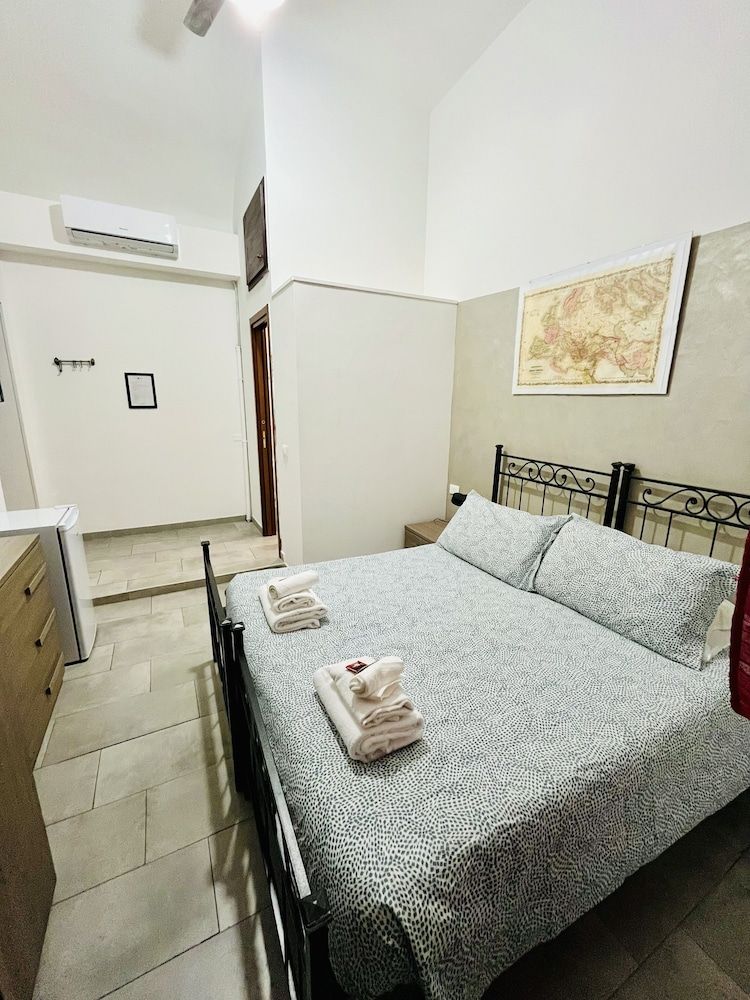 Grandis Rooms Double or Twin Room (Claudia) 2