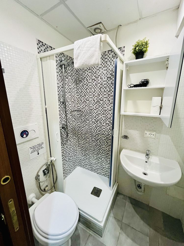 Grandis Rooms Double or Twin Room (Livia) 12