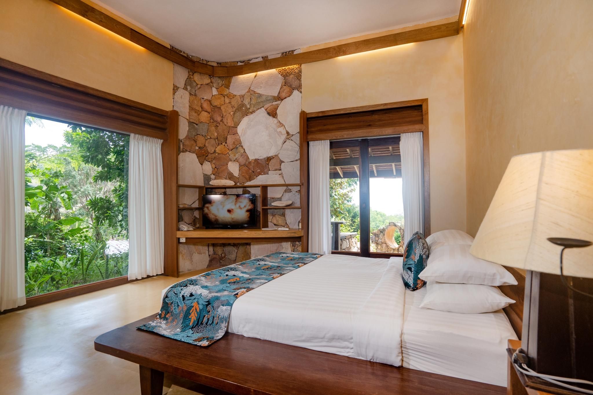 Cliff Room Suite Double Garden View
