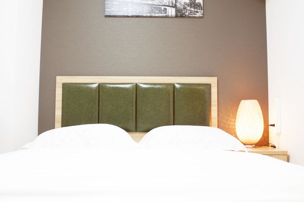 undefined Hotel Shu 7