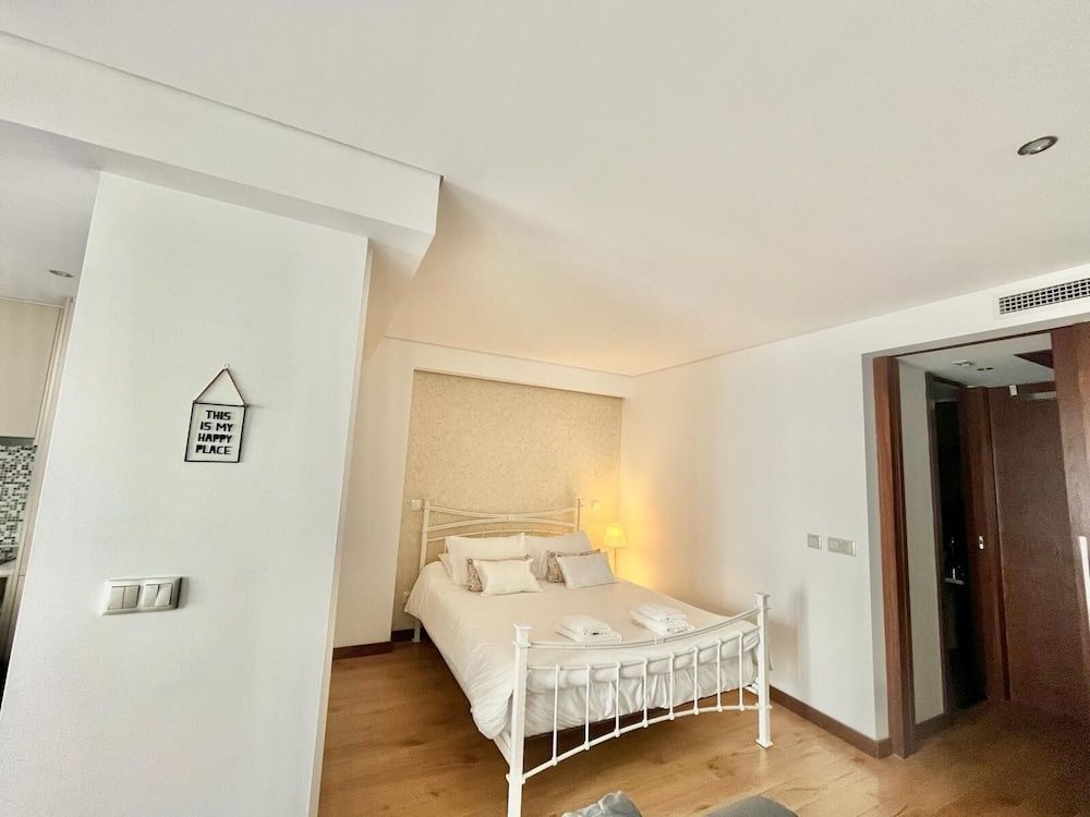 undefined Merc Porto Santa Catarina