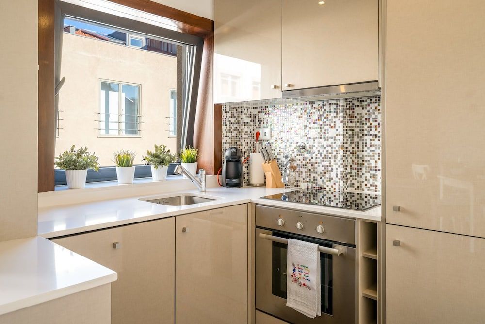 undefined Merc Porto Santa Catarina 6