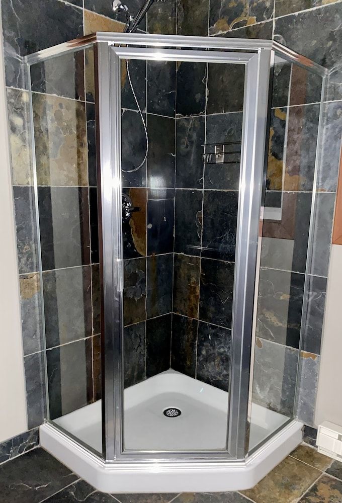 Wesbert Winery & Guest Suites Standard Double Room 6