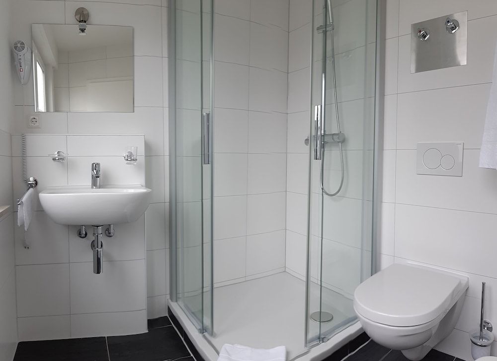 City Vibes Hotel Business Single Room 4