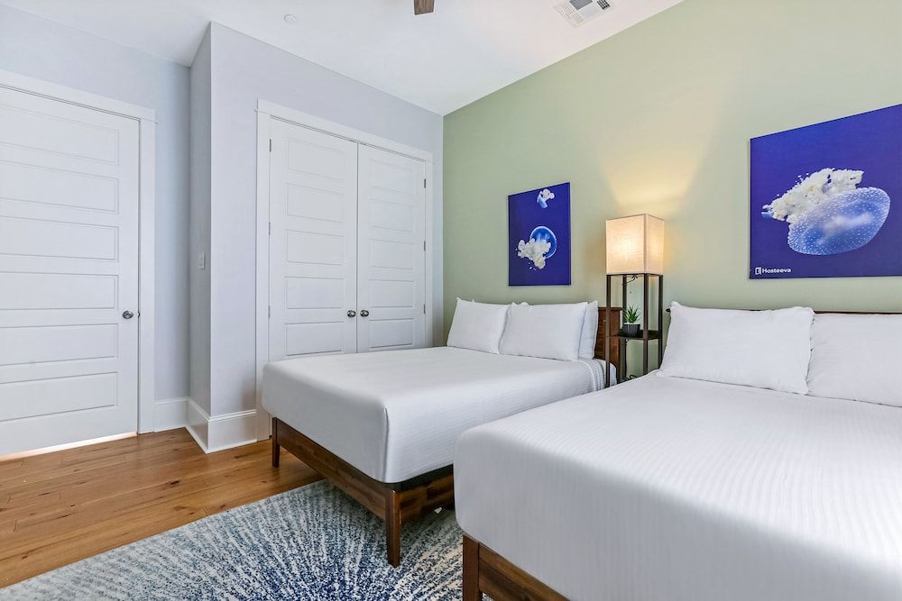 Family Condo, 5 Bedrooms